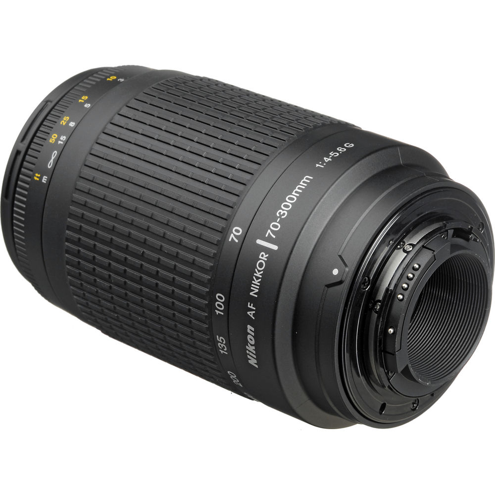 Nikon AF Zoom-70-300mm f/4-5.6G Zoom Lens (1928) Intl Model