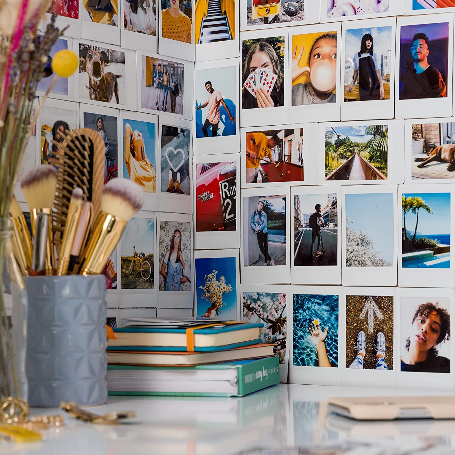 Fujifilm Instax Mini Instant Film (100 Sheets) for Mini 9, Mini 8, Mini 70, SP-2 - Picture 6 of 10